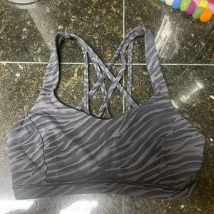 Lululemon athletica energy B/C bra - size 8